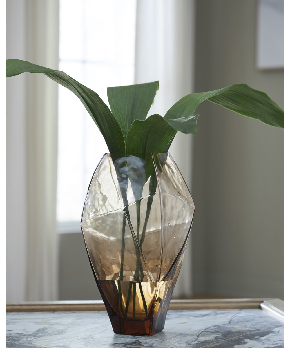 Ewart Vase Light Brown