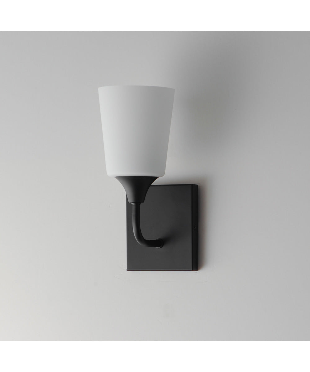 Hudson 1-Light Sconce Black