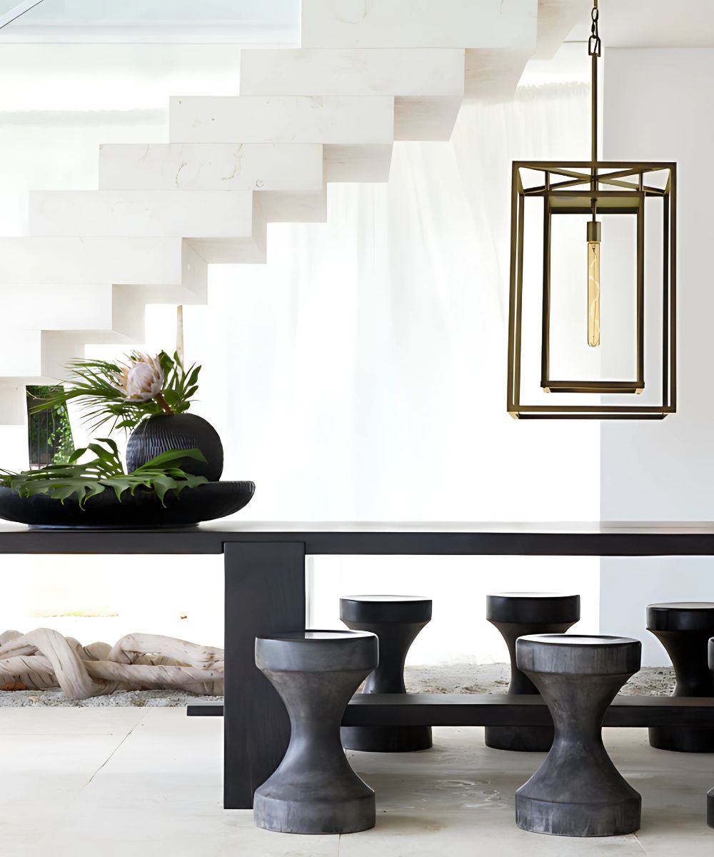 Max 1-Light Extra Large Hanging Lantern 12v in Burnished Bronze