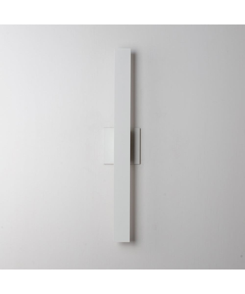 Alumilux Line 5CCT 24 inch LED Outdoor Wall Sconce White