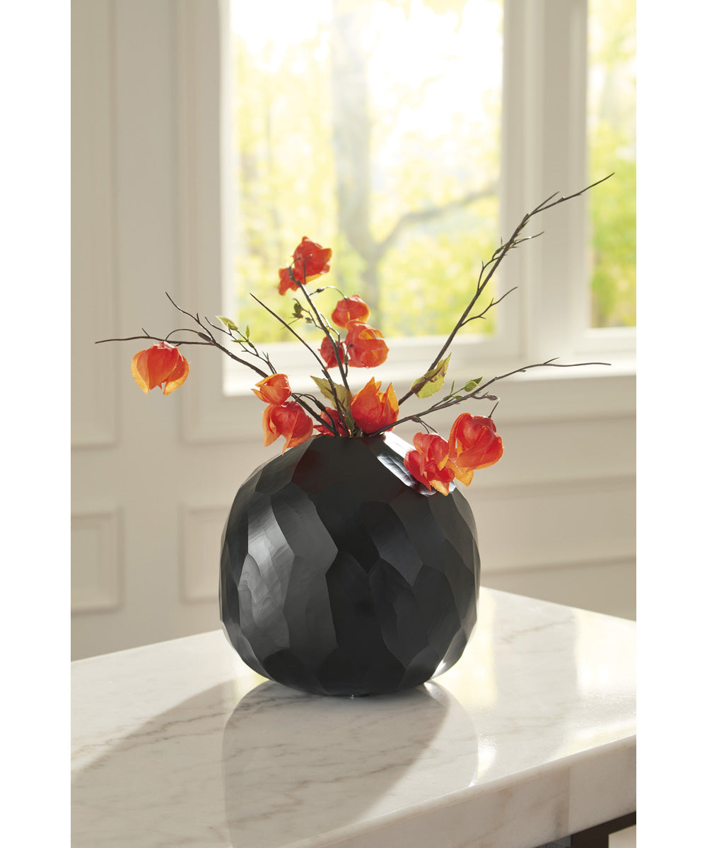 Ryanford Vase Black