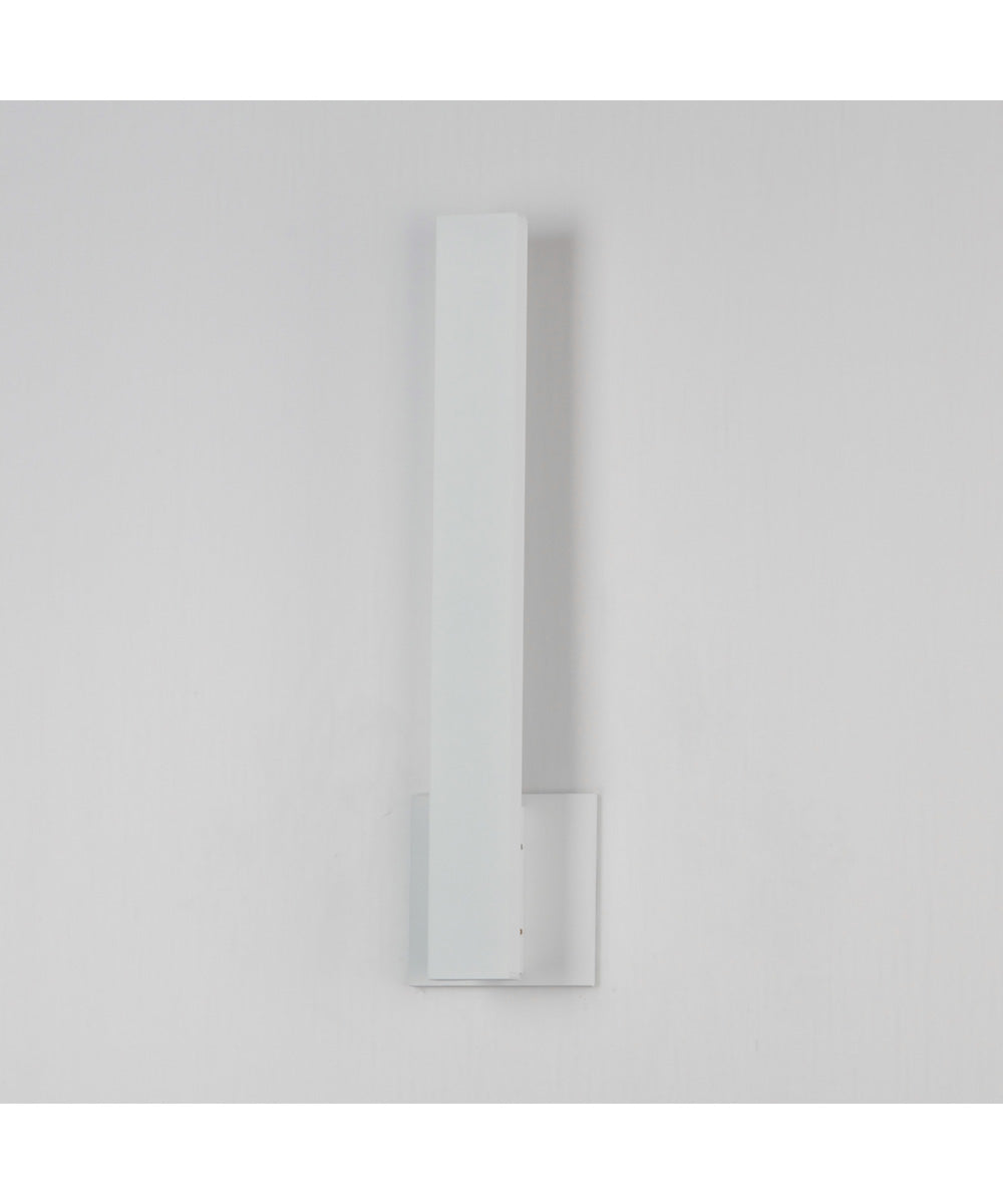 Alumilux Line 5CCT 18 inch LED Outdoor Wall Sconce White