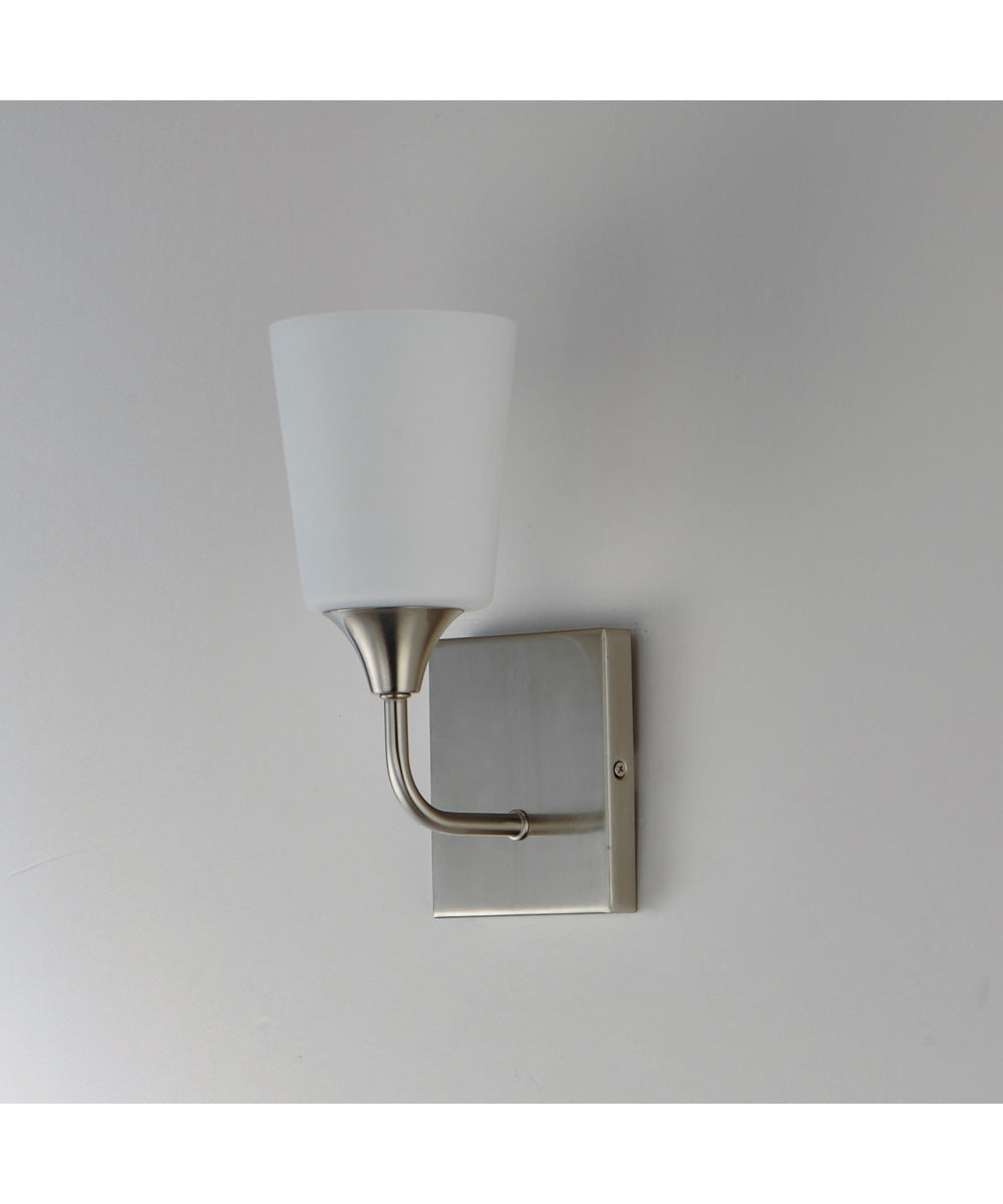 Hudson 1-Light Sconce Satin Nickel