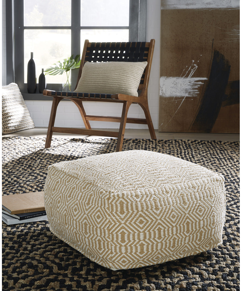 Adamont Pouf Tan/Ivory