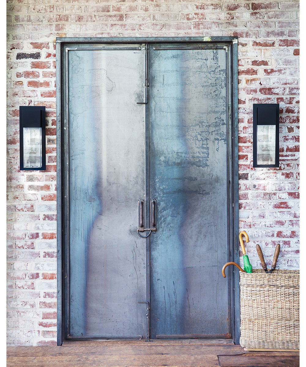 Alex 1-Light Medium Wall Mount Lantern in Black