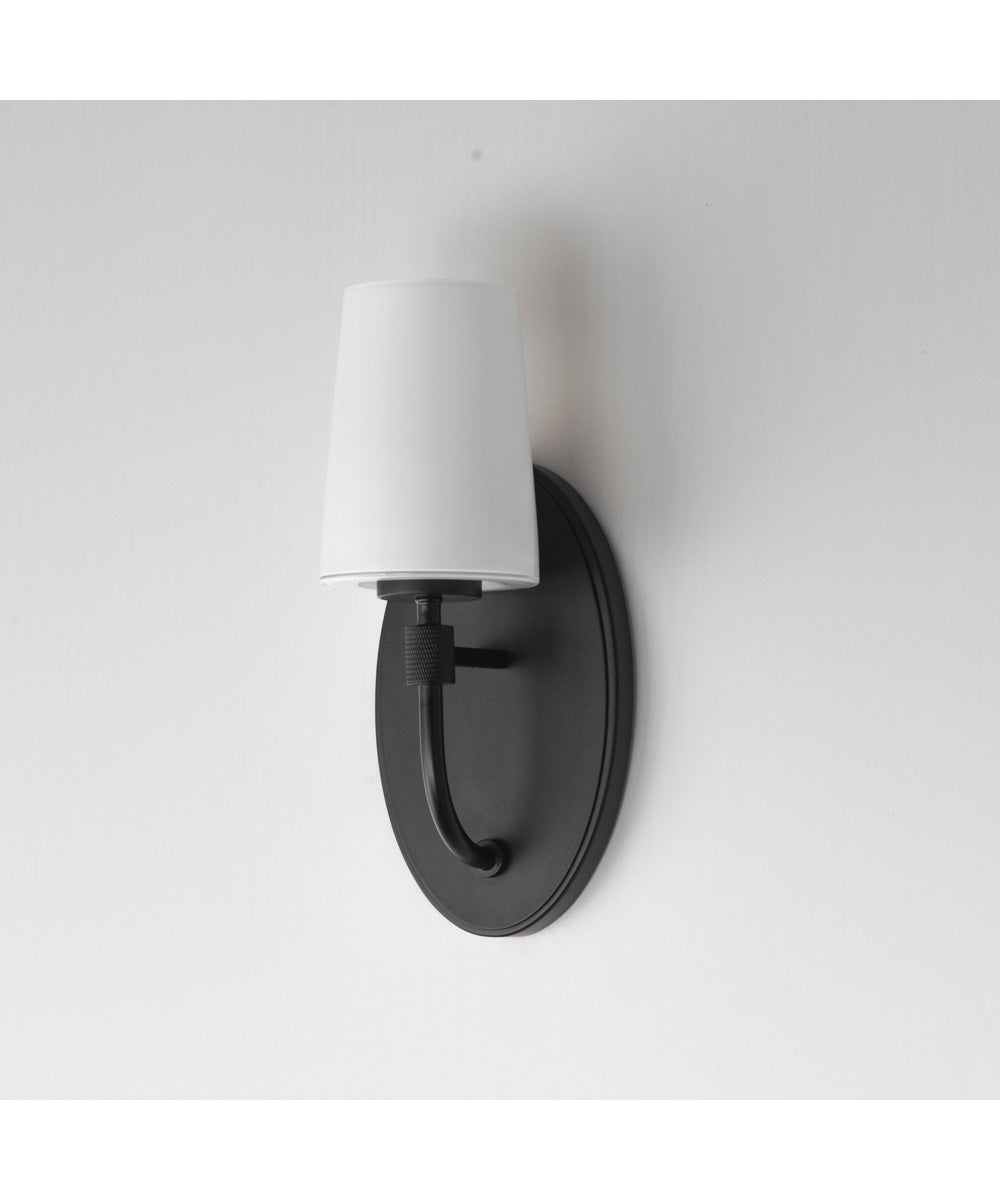Durham 1-Light Sconce Black
