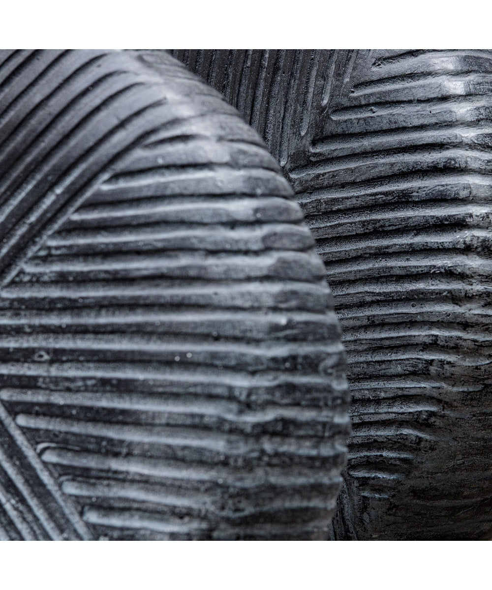 Viewpoint Aged Black Vases, Set of 2