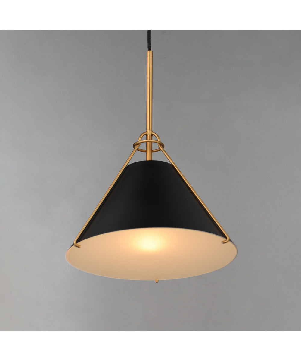 Lucas Single Pendant Black / Natural Aged Brass