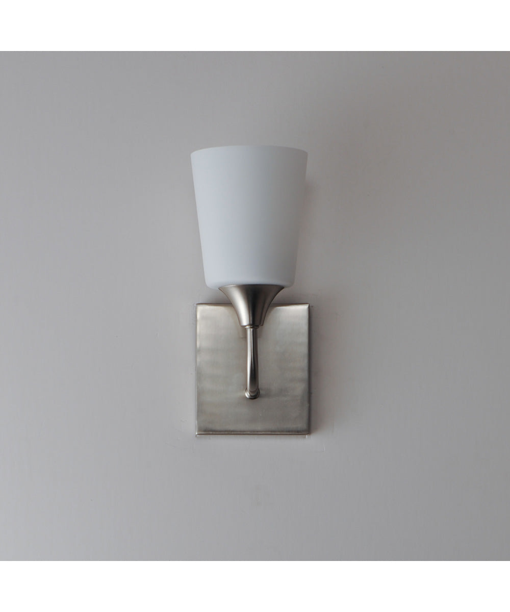 Hudson 1-Light Sconce Satin Nickel