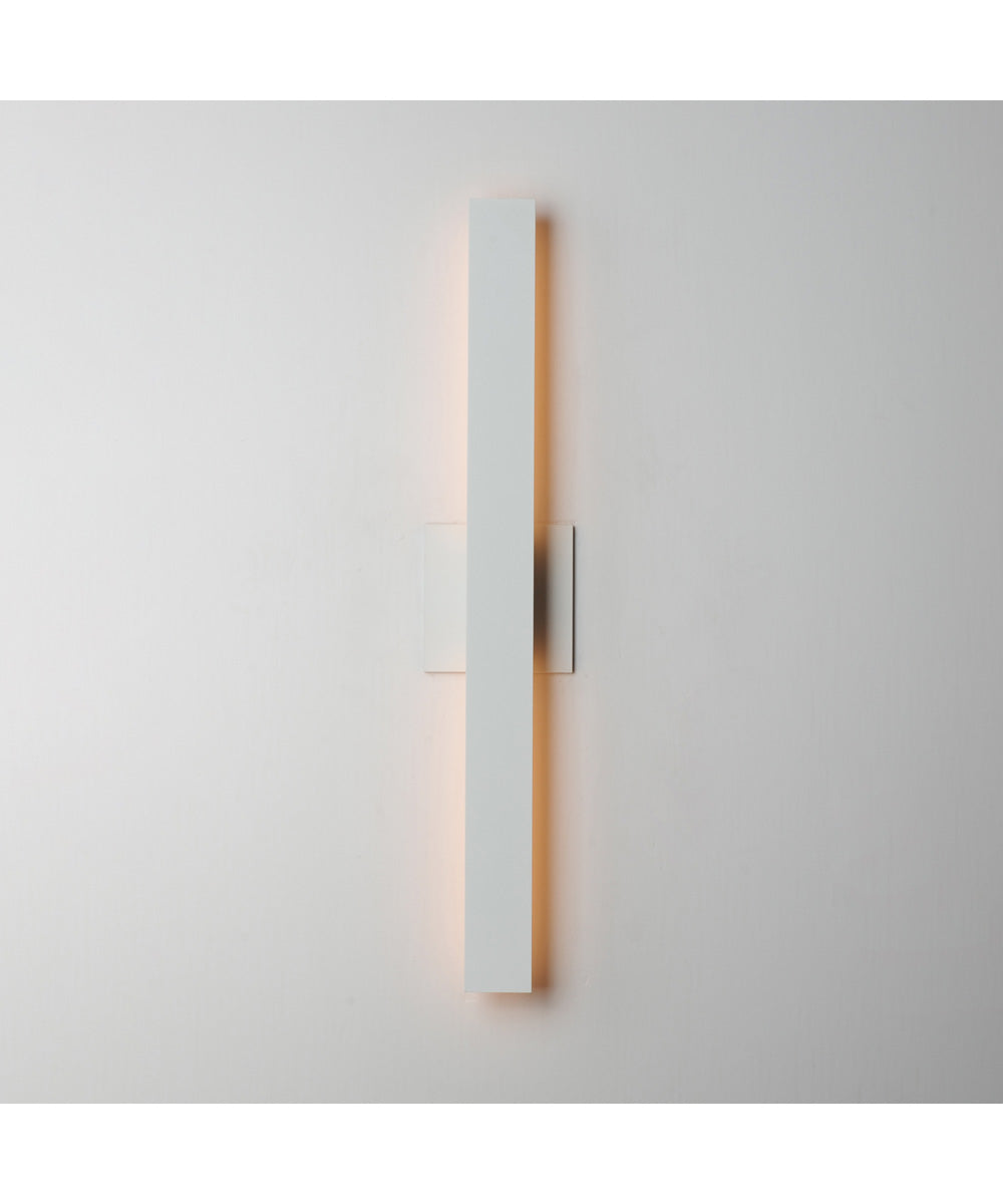 Alumilux Line 5CCT 24 inch LED Outdoor Wall Sconce White