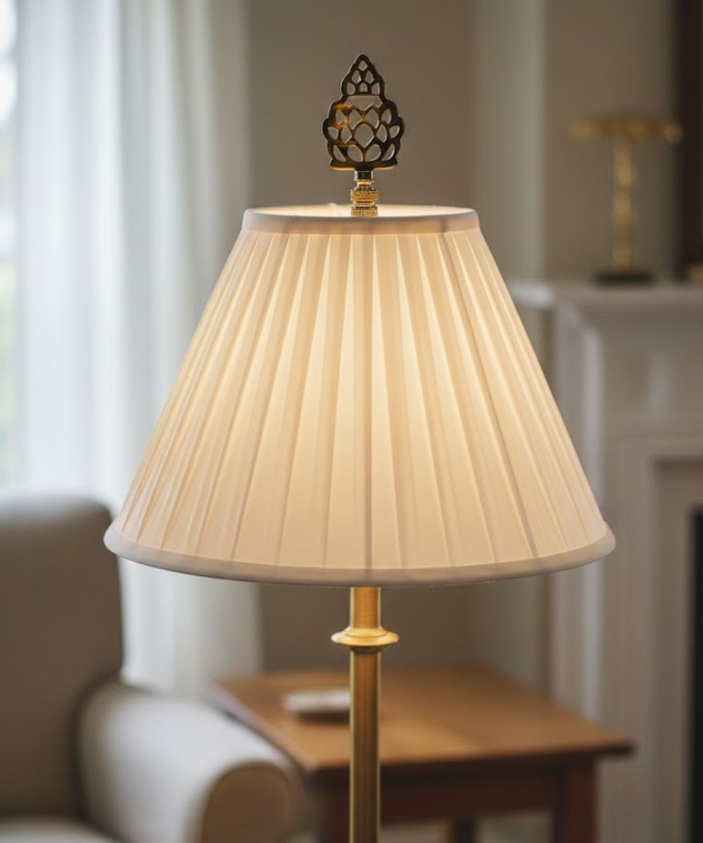 Polished Brass Pineapple Lamp Finial 3"h