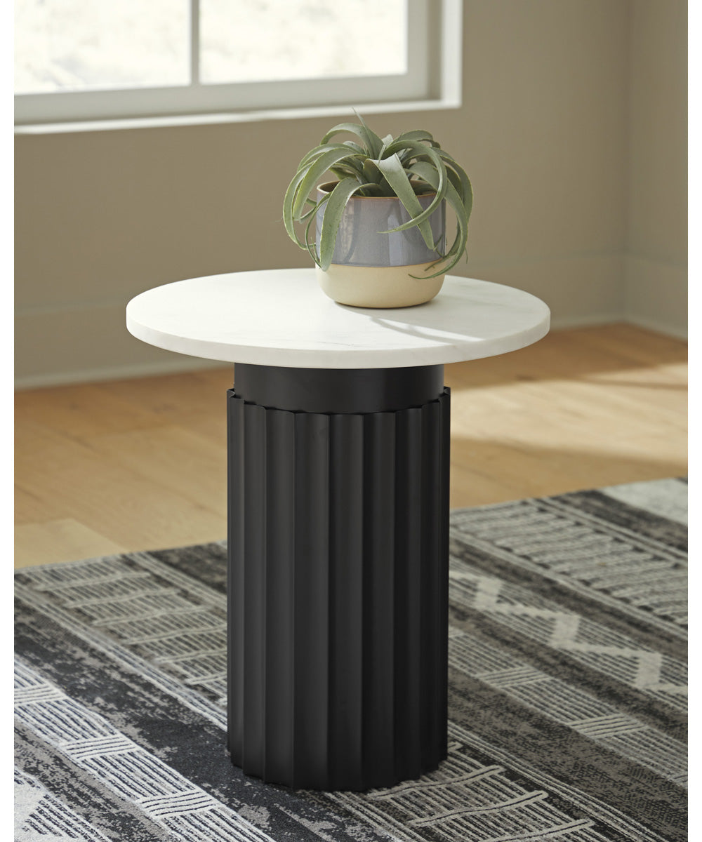 Wainstone Accent Table Black/White