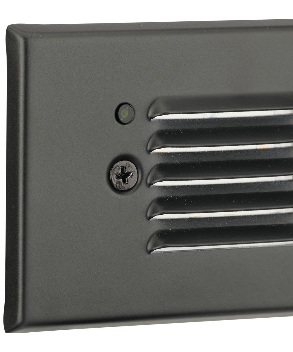 LED Indoor/Outdoor Integrated LED Wall or Step Light with Photocell Black