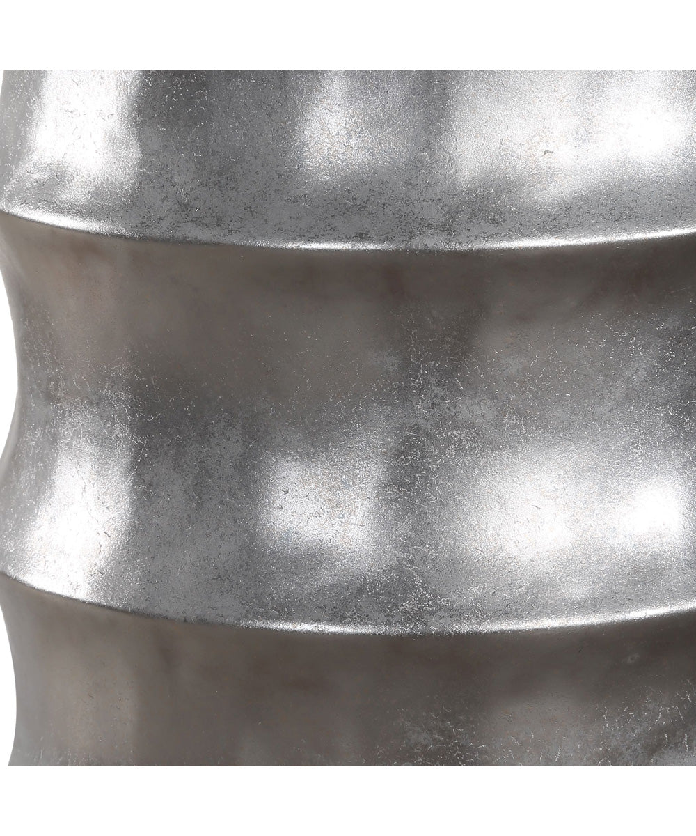 Corvair Scalloped Table Lamp