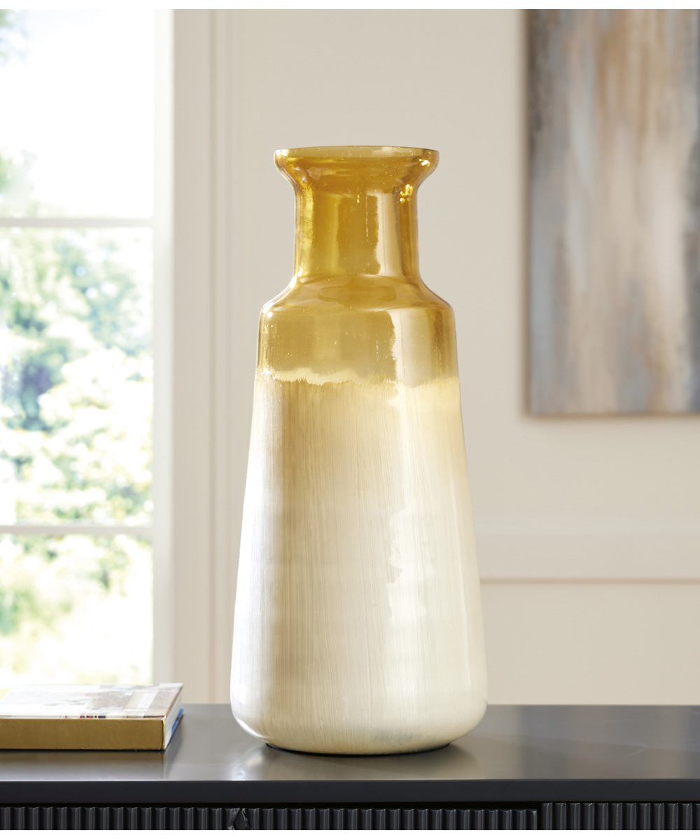 Wynburg Vase White/Amber