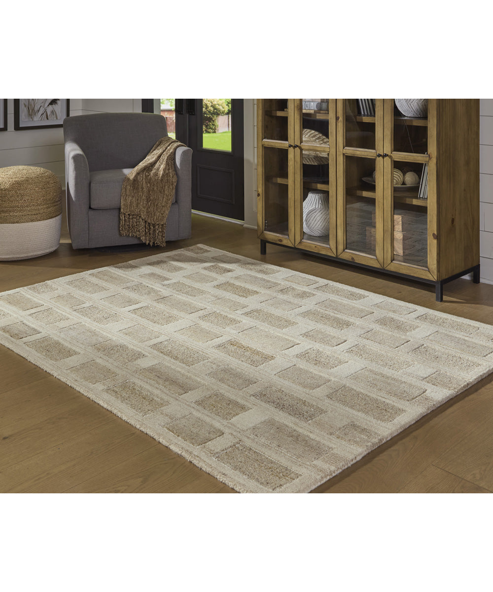 Lisgrove Medium Rug Tan/Brown/White