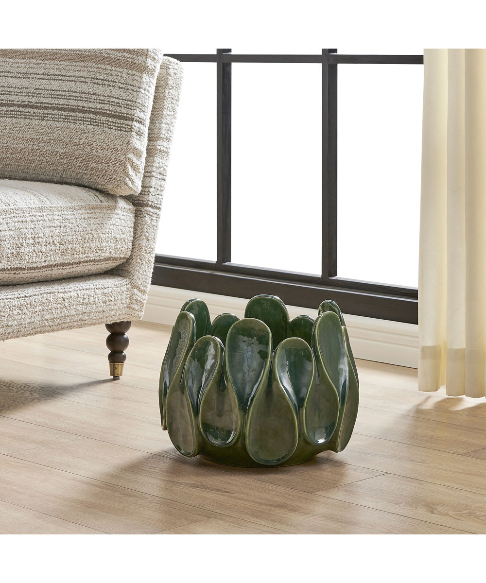 Petal Pinch Indoor-Outdoor Bowl