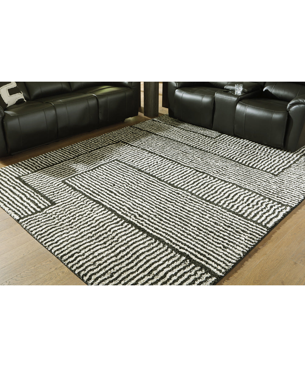 Kurtmen Large Rug Black/Ivory