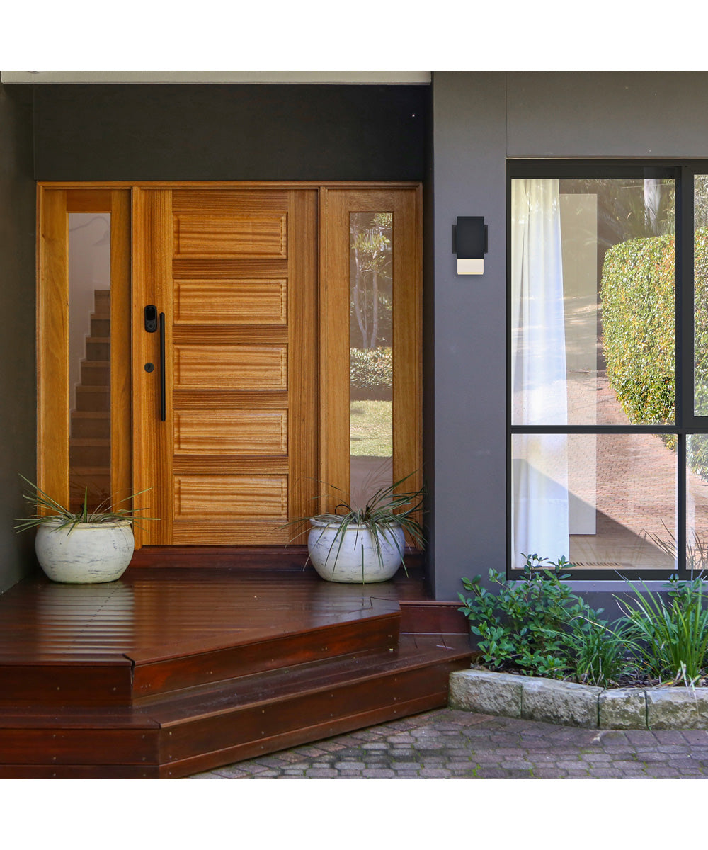 Willowsong Outdoor Wall Sconce Black