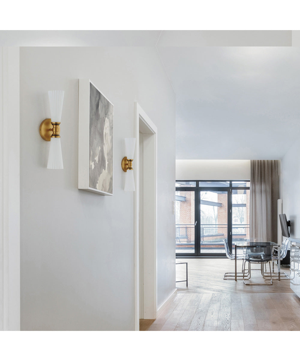 Krevat 2-Light Wall Sconce Black / Natural Aged Brass