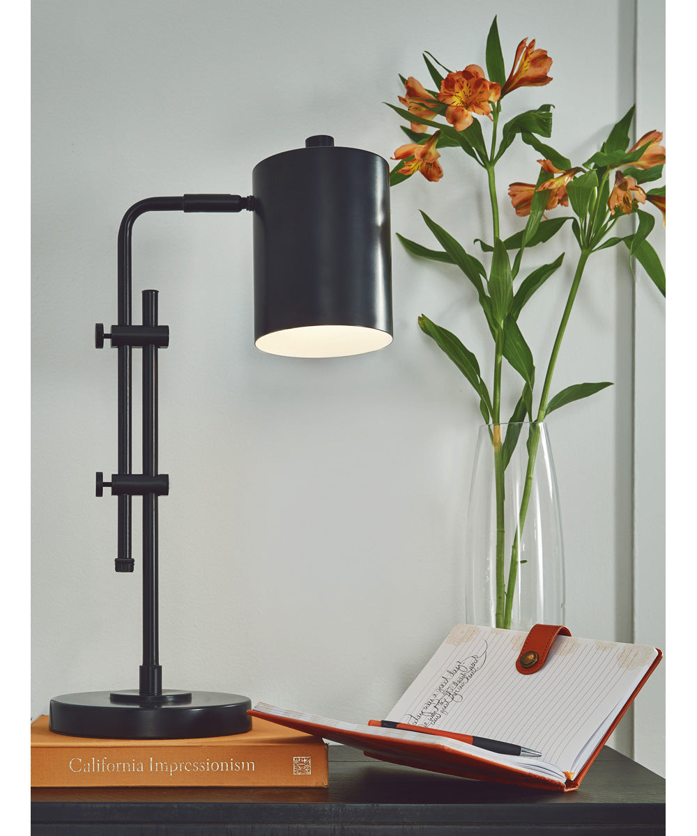 Baronvale Metal Desk Lamp (1/CN) Black