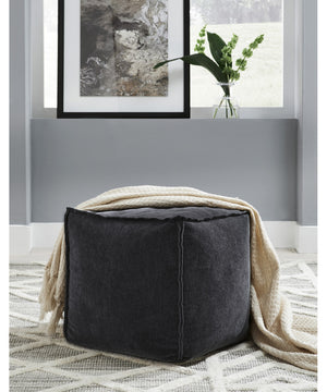 Moriah Pouf Black
