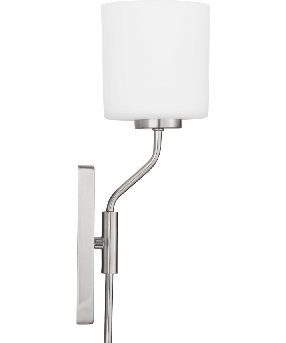 Tobin 1-Light Wall Bracket Brushed Nickel