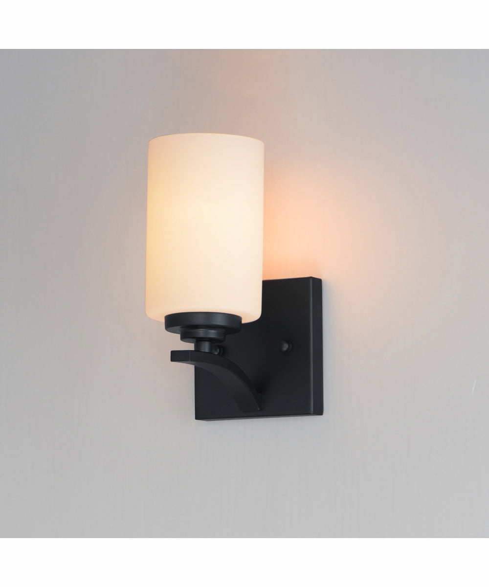 Deven 1-Light Wall Sconce Black