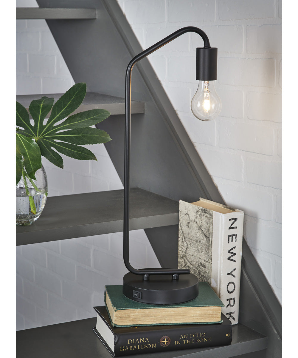 Covybend Metal Desk Lamp (1/CN) Black