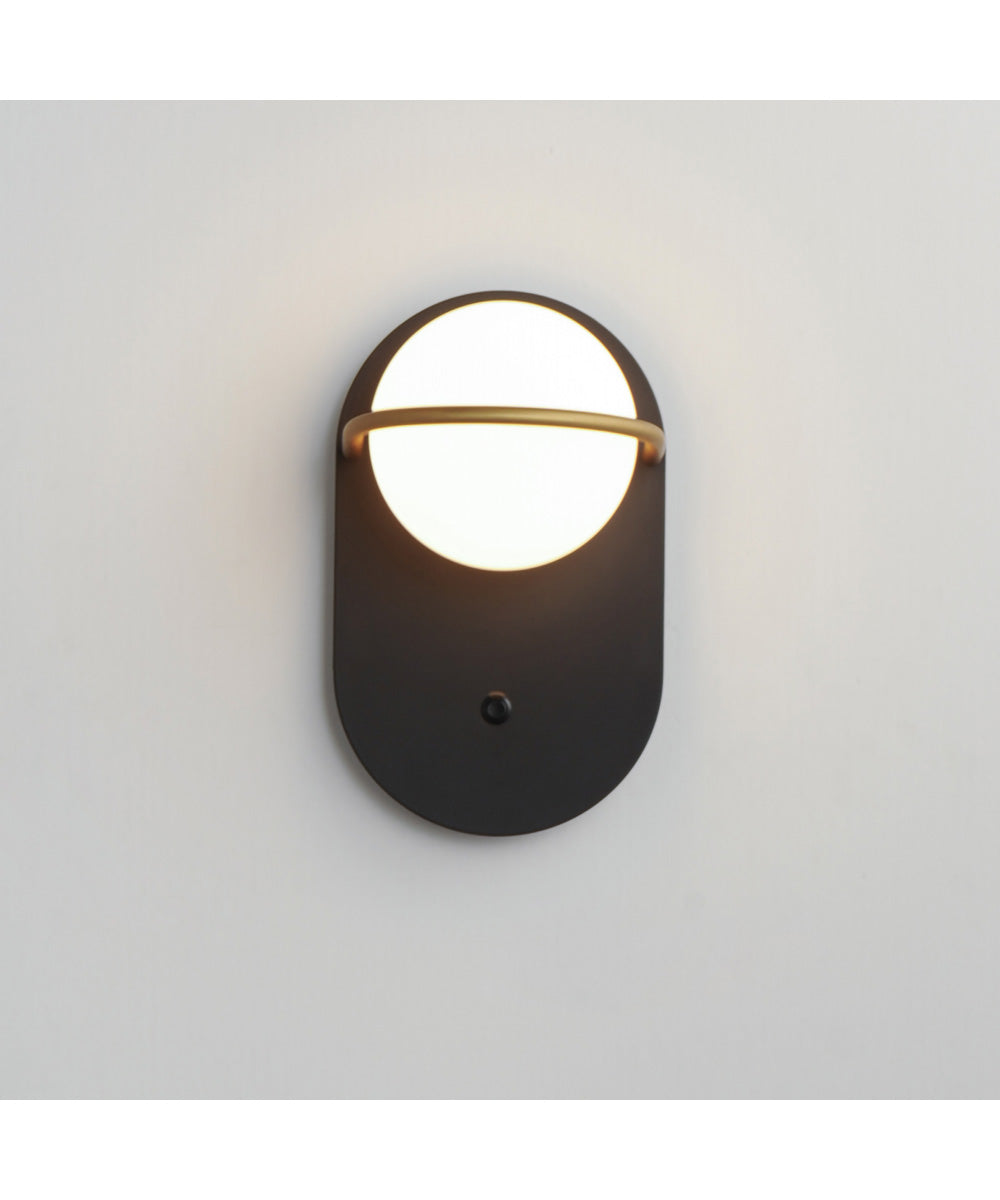 Revolve 1-Light LED Wall Sconce Black / Gold