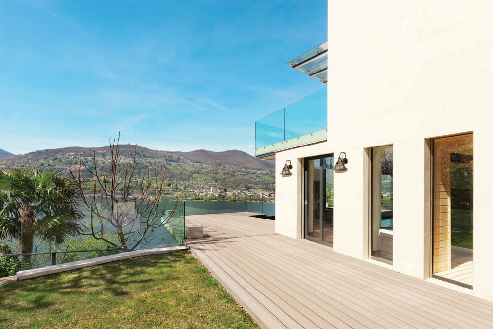 9"H Union 1-Light Outdoor Wall Light Oiled Bronze Gilded