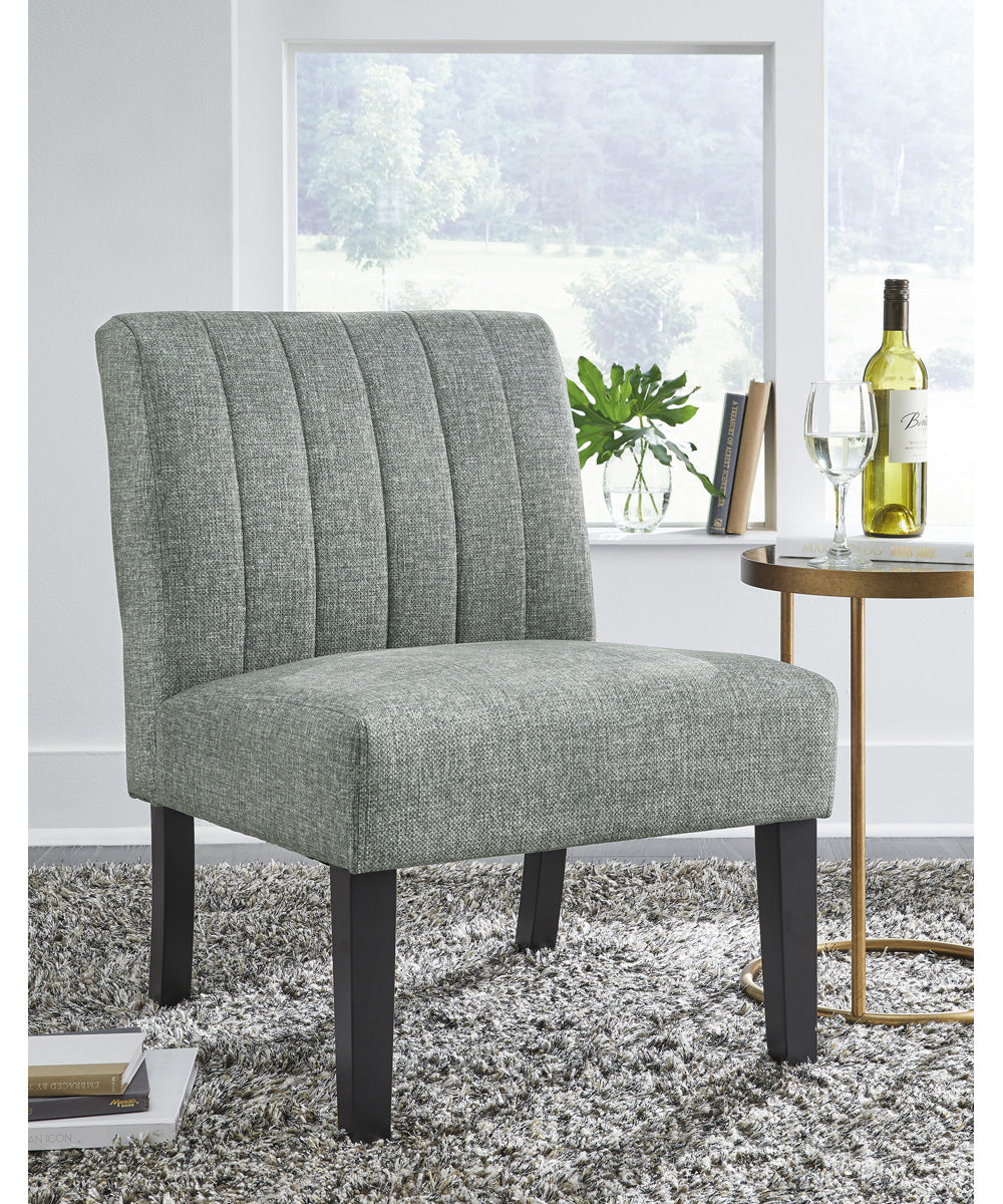 Hughleigh Accent Chair Gray