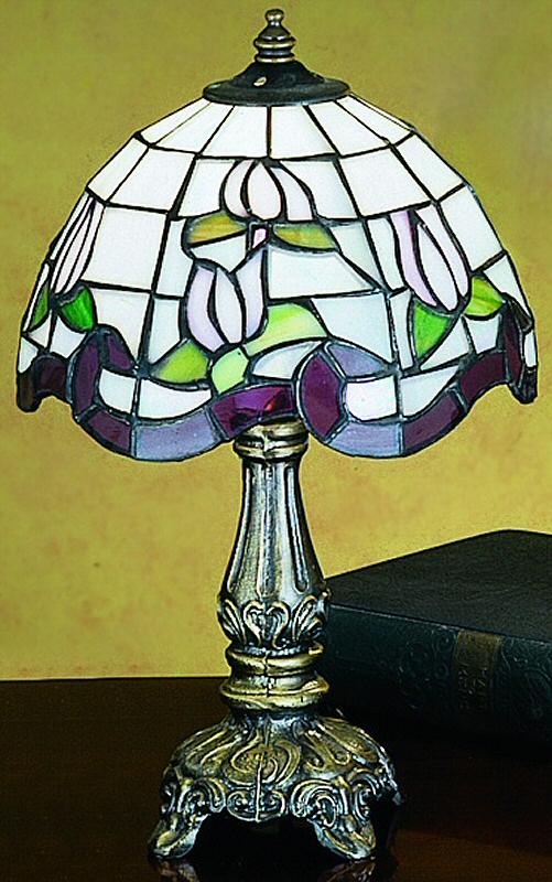 12"H Roseborder Mini-Lamp