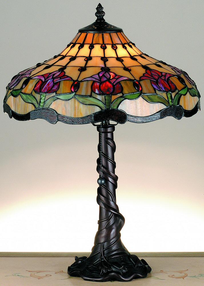 20"H Colonial Tulip  Tiffany Table Lamp