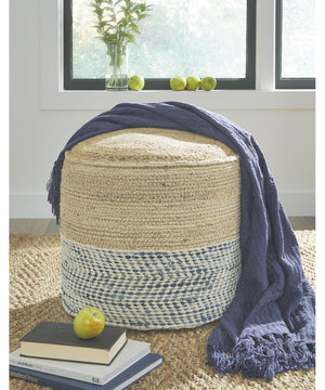 Matson Pouf Natural/Blue