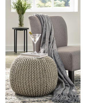 Latricia Pouf Natural