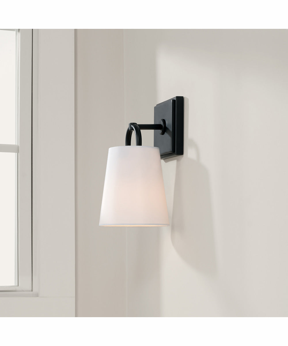 Brody 1-Light Sconce Matte Black