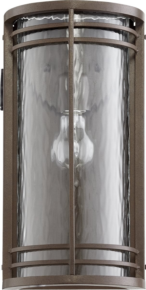 Quorum Larson 1-light Outdoor Wall Sconce Oiled Bronze w/ Clear Hammered Glass