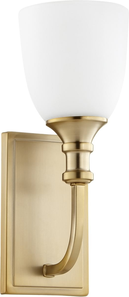 Quorum Richmond 1-light Wall Mount Light Fixture Aged Brass